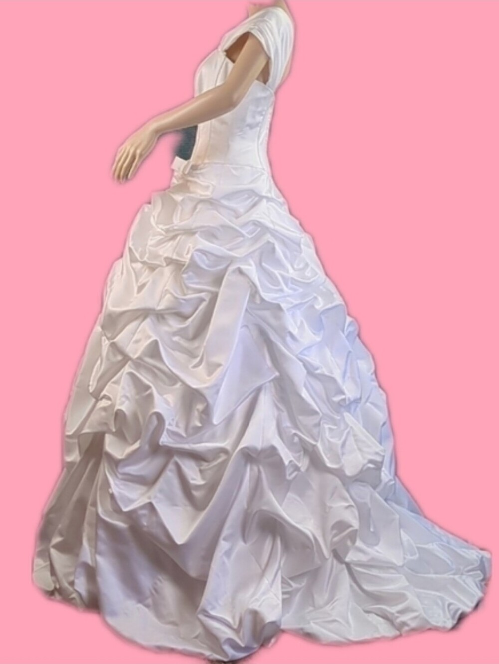 David's Bridal Wedding Dress - Picture 3 of 16